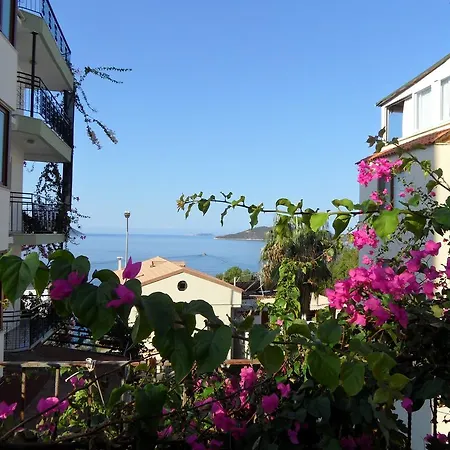 Appartement Kuecuek Cakil *